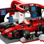Arret au stand de F1 avec voiture Ferrari - 60443
