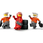Arret au stand de F1 avec voiture Ferrari - 60443