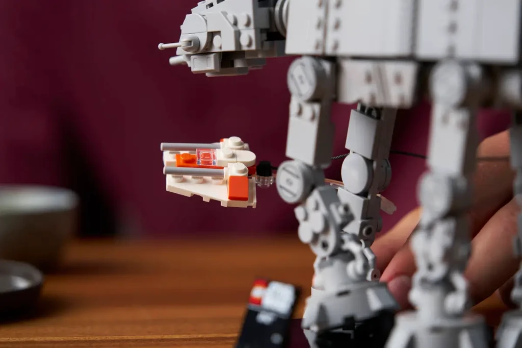 AT-AT - 75440