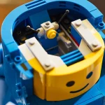 LEGO Minifigures Minifigurine d’astronaute bleu grand format - 40921