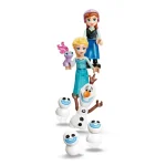 LEGO Disney Le château de glace et la piste enneigée d’Elsa 43281