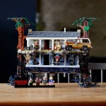 LEGO Stranger things La maison dans le monde à l'envers 75810