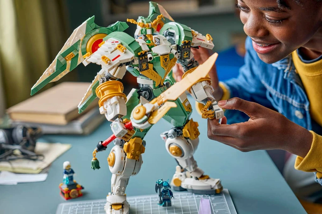 15e anniversaire : le robot Titan de Lloyd 71860 LEGO Ninjago