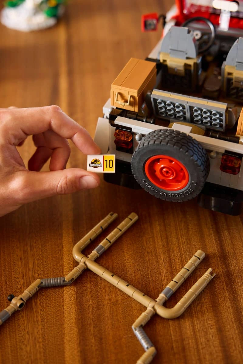Jurassic Park Jeep® Wrangler 77984 LEGO Jurassic World
