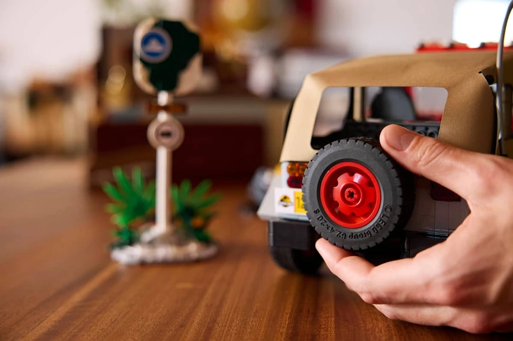 Jurassic Park Jeep® Wrangler 77984 LEGO Jurassic World