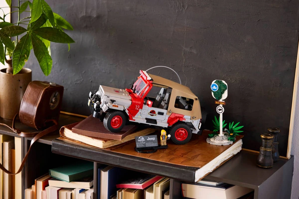 Jurassic Park Jeep® Wrangler 77984 LEGO Jurassic World