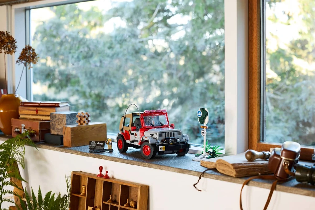 Jurassic Park Jeep® Wrangler 77984 LEGO Jurassic World