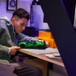 Hypercar Bugatti Chiron Pur Sport verte - image 9