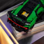 Hypercar Bugatti Chiron Pur Sport verte - image 10