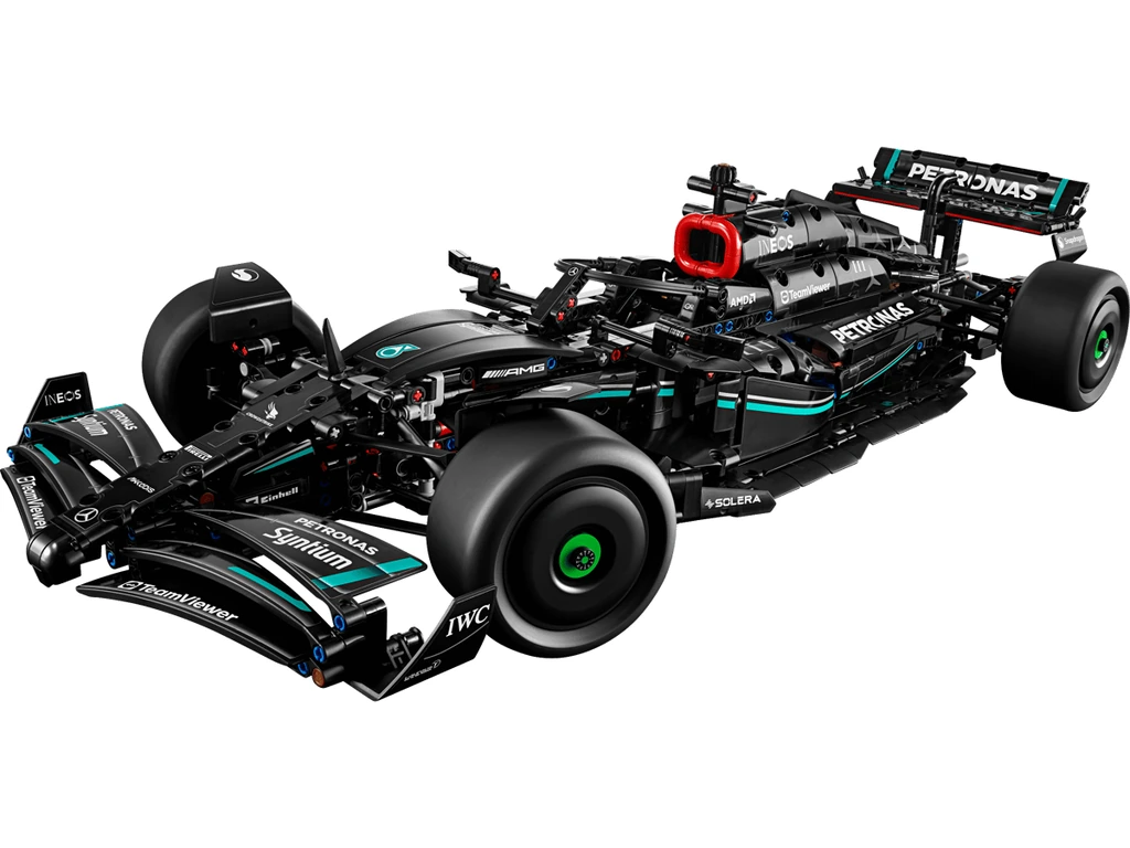 Mercedes-AMG F1 W14 E Performance - image 1