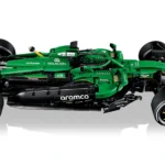Voiture Aston Martin Aramco AMR25 F1® - image 5