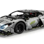 Supercar Lamborghini Revuelto - image 6