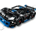 Voiture de course Porsche GT4 e-Performance - image 6