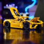 Chevrolet Corvette Stingray - image 9
