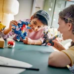 SMART Play™ : Le combat entre Noctali et Carchacrok 72165