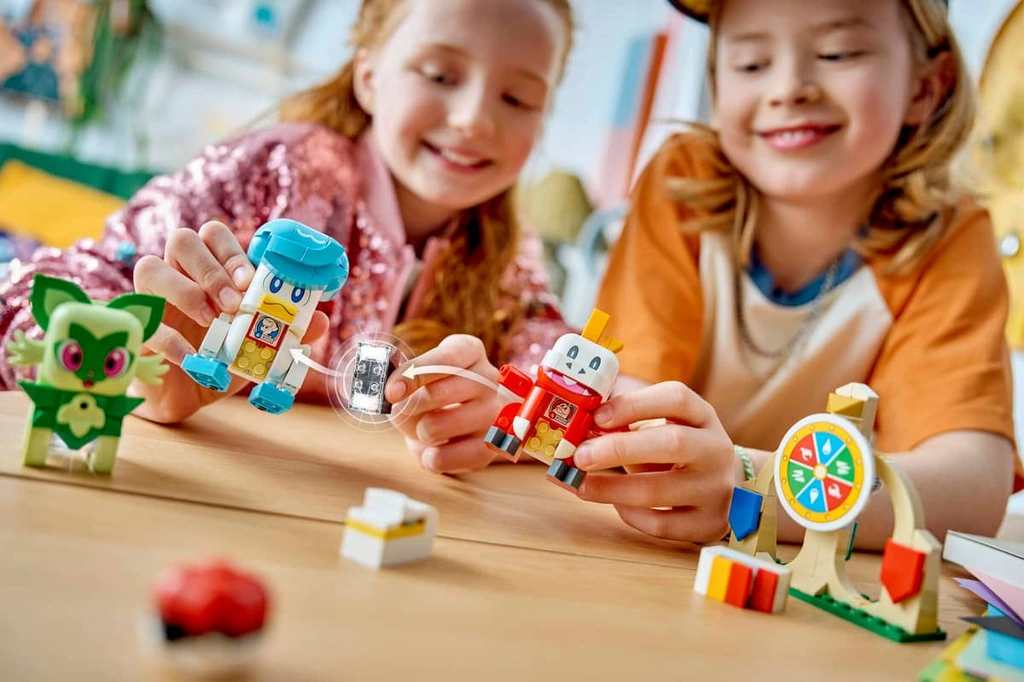 SMART Play™ : Combat entre Poussacha, Chochodile et Coiffeton 72158