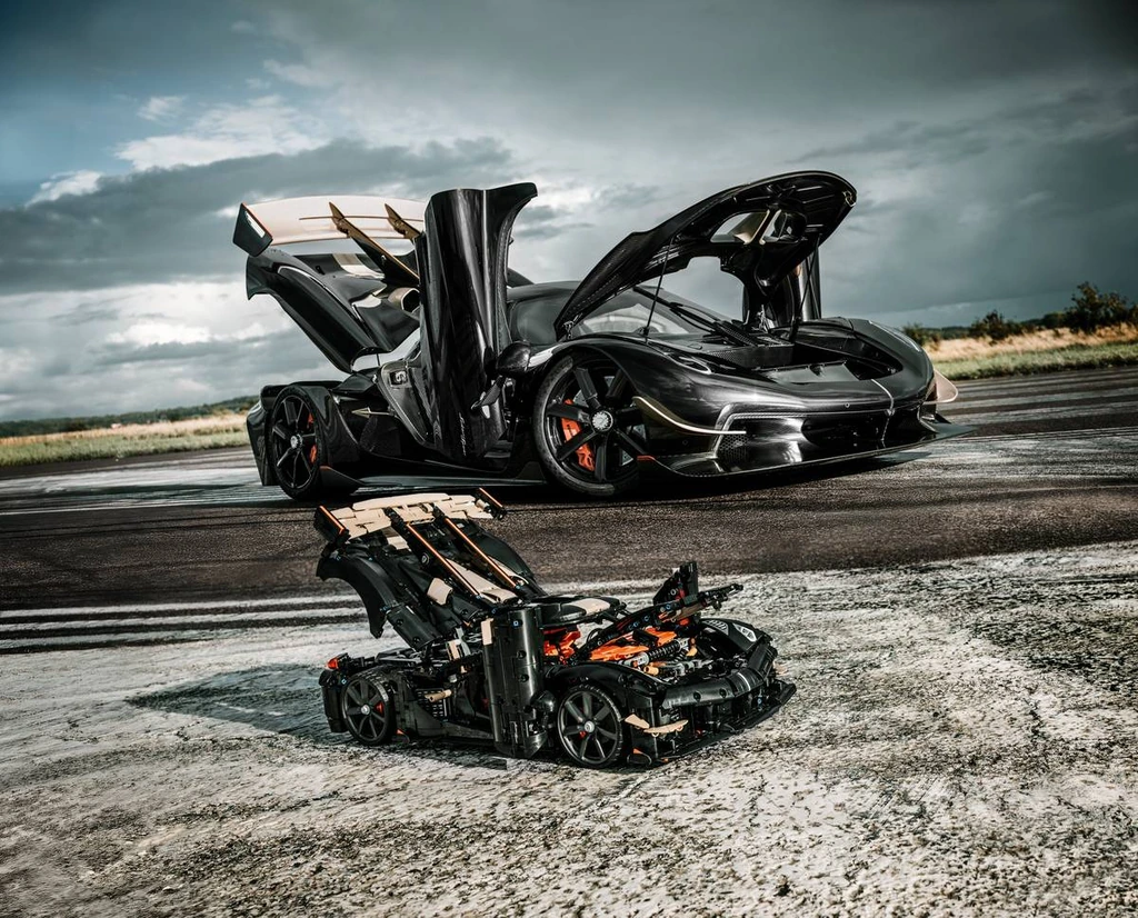 Megacar Sadair's Spear de Koenigsegg - image 16