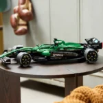Voiture Aston Martin Aramco AMR25 F1® - image 22