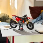 La moto Ducati Desmo450 MX Factory - image 7