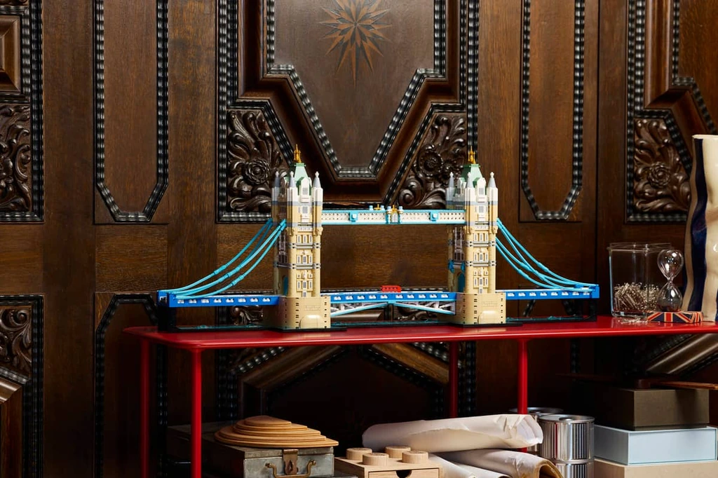 Tower Bridge - image 10