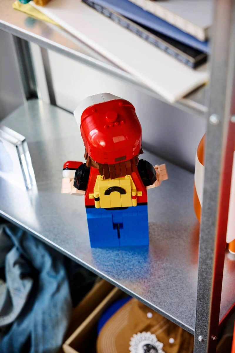 Minifigurine de Red grand format - image 11