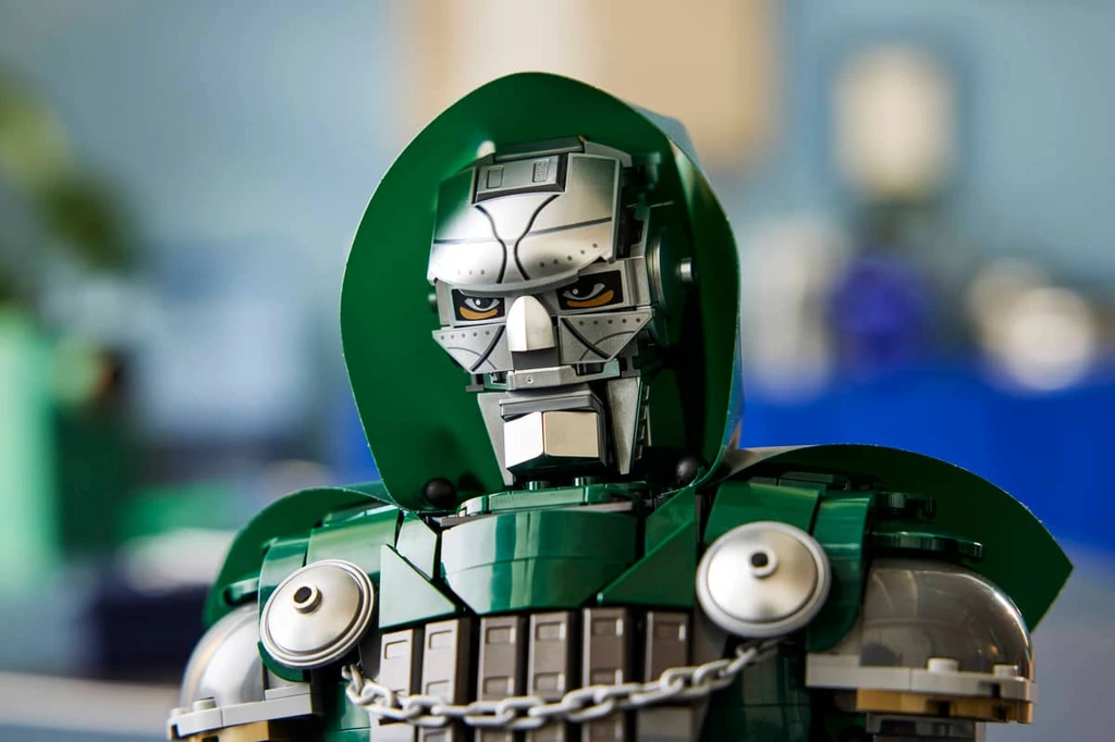 Buste du Docteur Doom - image 14